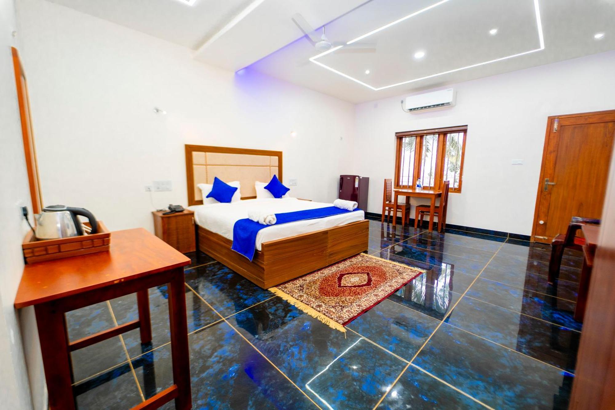 Skylar Seaview Beach Resort & Ayurveda Varkala Exterior foto